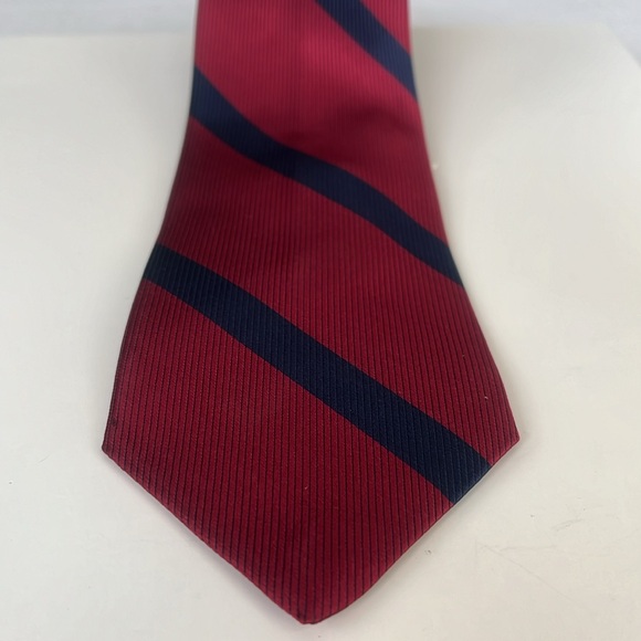 Jim Thompson 100% Silk Red & Blue Striped Tie - Picture 3 of 7